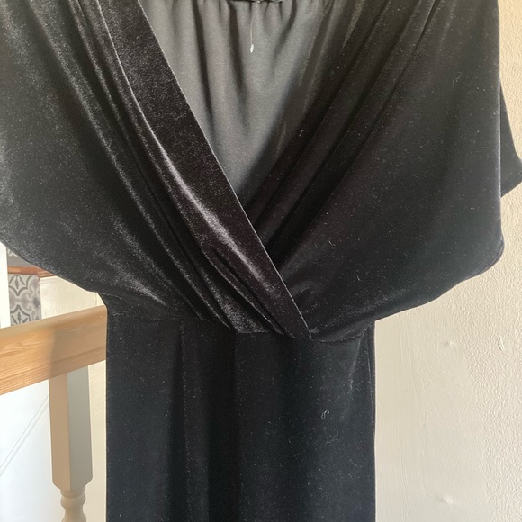 Jumpsuit - Picture 5 of 6